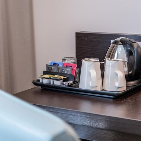 Premier Inn Duesseldorf City Friedrichstadt Bagian luar foto