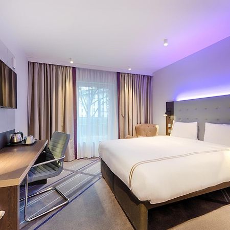 Premier Inn Duesseldorf City Friedrichstadt Bagian luar foto