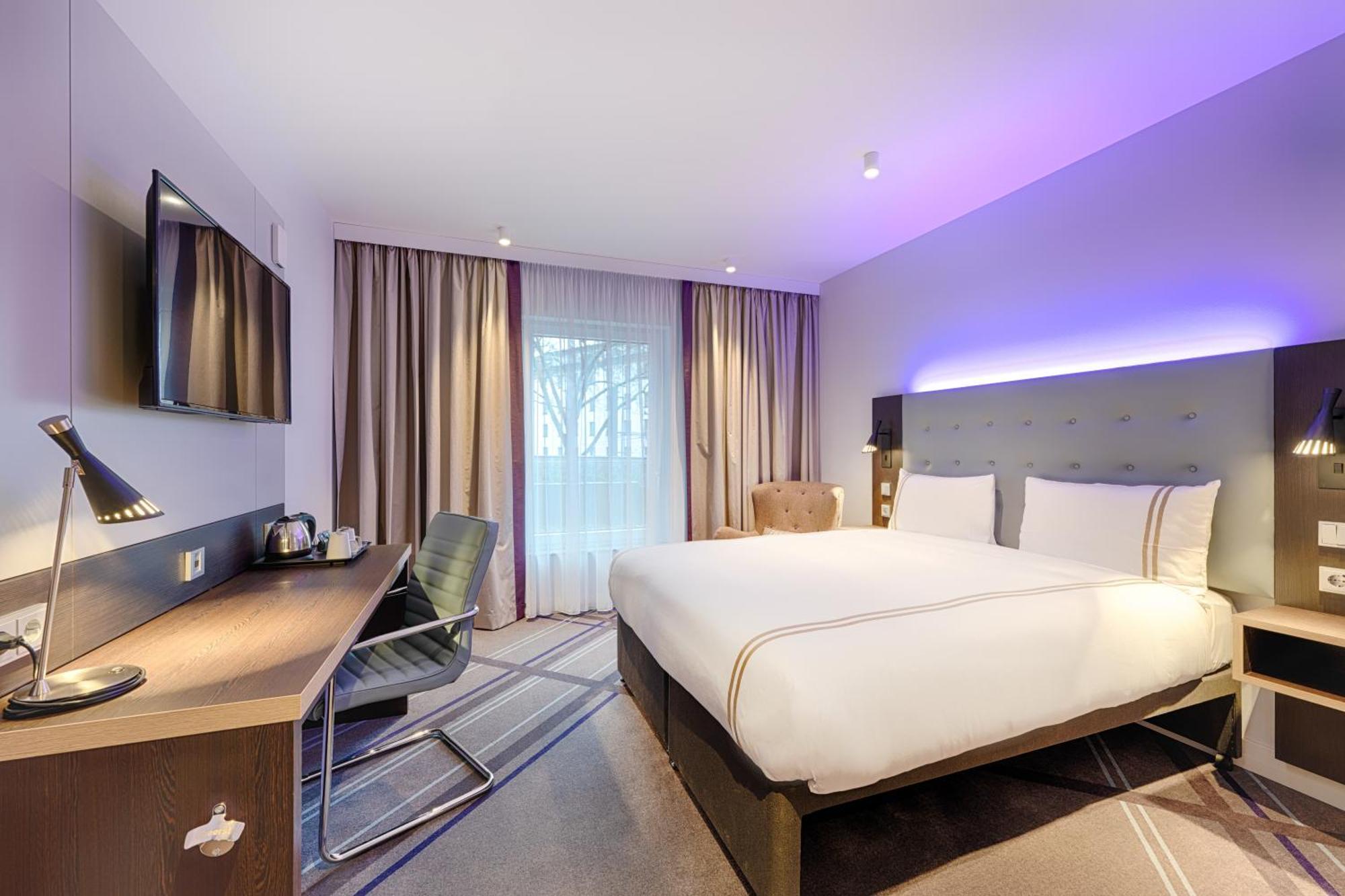 Premier Inn Duesseldorf City Friedrichstadt Bagian luar foto